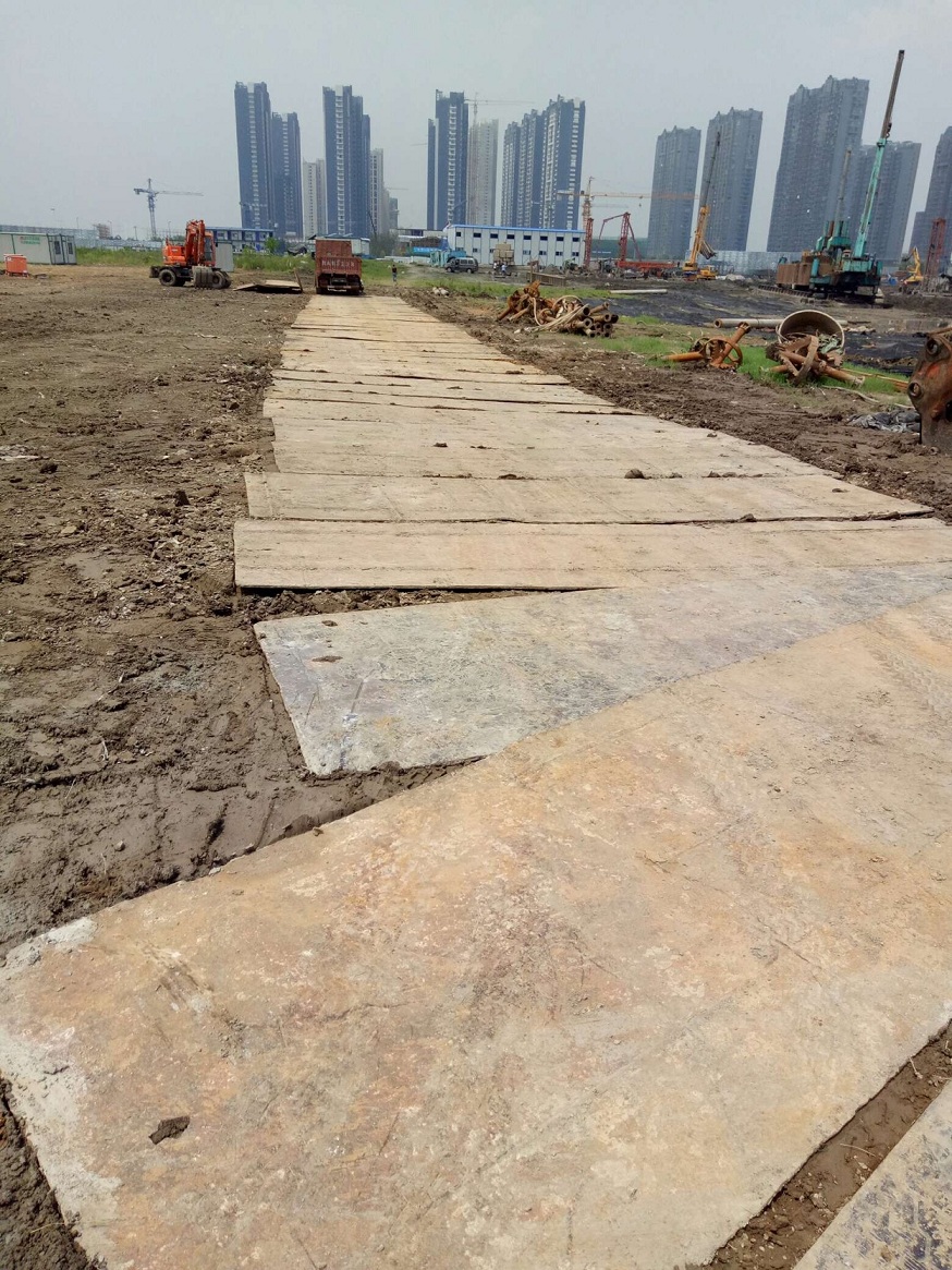 湖北仙桃钢板出租怎么选?工地临时便道方案参考